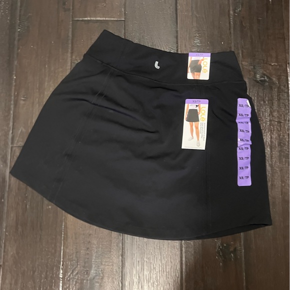 Lole women’s pull-on skort size XS NWT - Picture 3 of 3